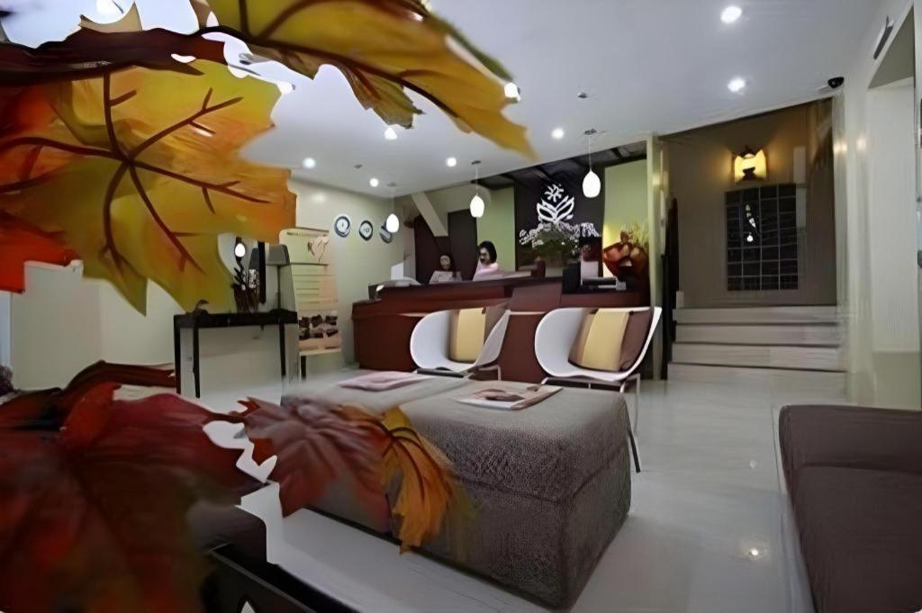 Sampaguita Suites Plaza Garcia Cebu Exterior foto